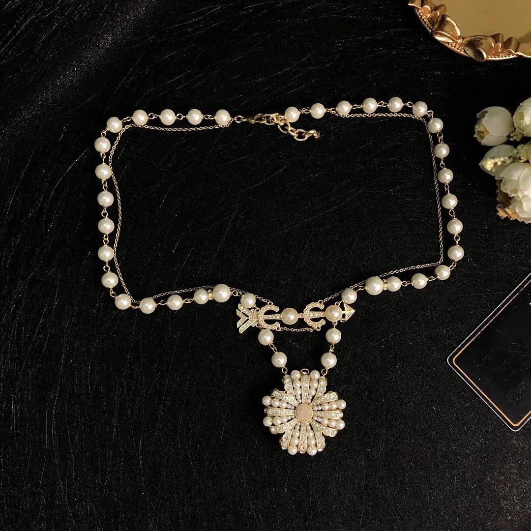 Bijoux tendance européens célèbres pour femmes, Vintage, perles, flèche, pendentif rond, collier de fête à la mode