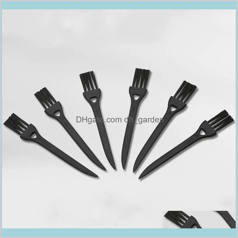 Mini Black Plastic Brush for Herb