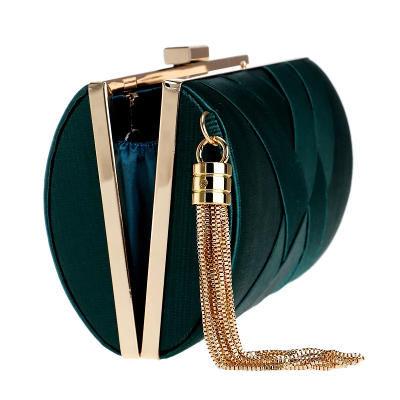 Occasion sales clutch bags