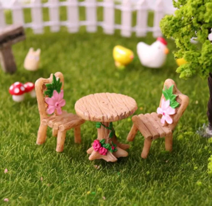 Garden Decorations 3pcs/Set Mini Wooden Round Table Chair Set Potted Plant Ornaments DIY Material Model Handicraft Moss Terrarium Micro Landscape SN2896