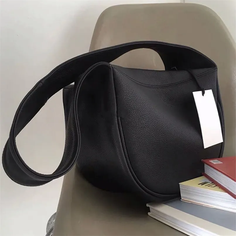 Kadın Moda Rahat Hobo Çanta Siyah Omuz Crossbody Çanta Kadın Büyük Kapasiteli Çanta Kadın Geniş Kayış Kolsuz Çanta 211026