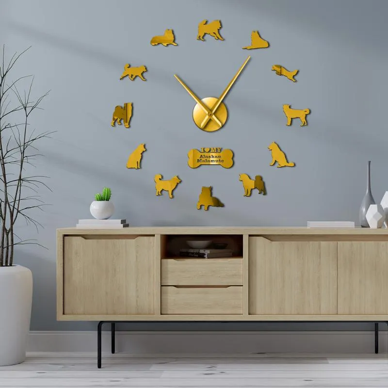 Relógios de Parede Alasca Malamute Long Hands Big Hora Clock Mally Cachorrinho Cães Posturas Art Hanging TimeSpieces Decoração de relógio sem moldura