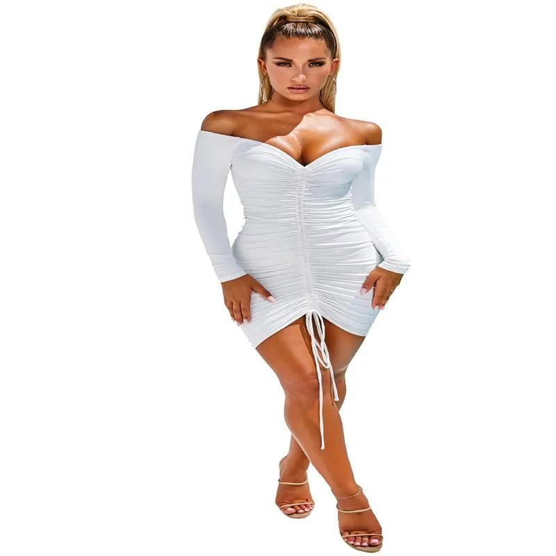 Europäische und amerikanische tiefe V-Ausschnitt plissiert kurzes Kleid Damen Sexy Stil Gesäß Mini Casual Kleider