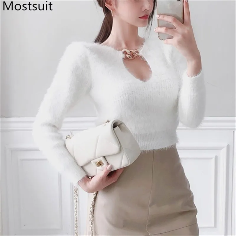 White Furry Knitted Korean Short Pullover Sweater Women Long Sleeve O-neck Gold Chain Sexy Ladies Tops Jumpers Femme 210513