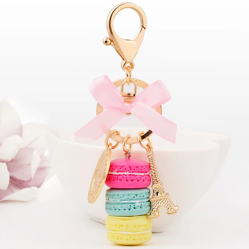 Nueva versión coreana de llavero con colgante de aleación de pastel de macaron, bolso de moda para niña, colgante, decoración exquisita para coche, explosión