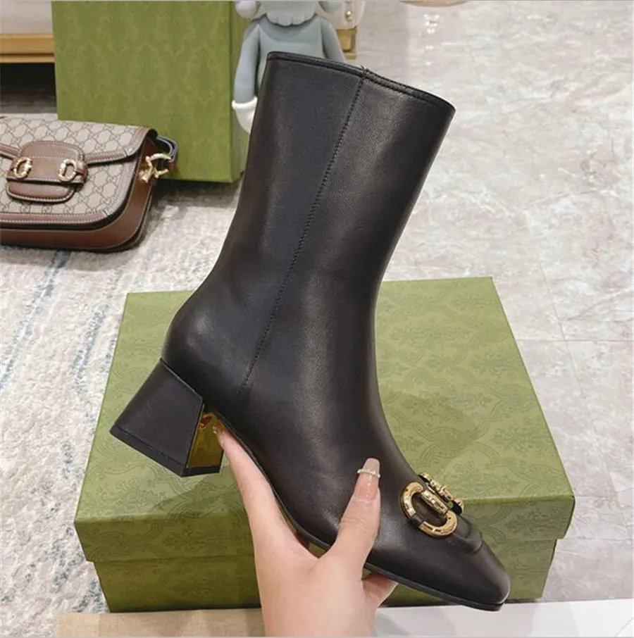 Classic Women's Casual Boots Fashion Martin Boot Woman Warm Leather Shoes High Quality Ladies Designer Knight Booties P90555