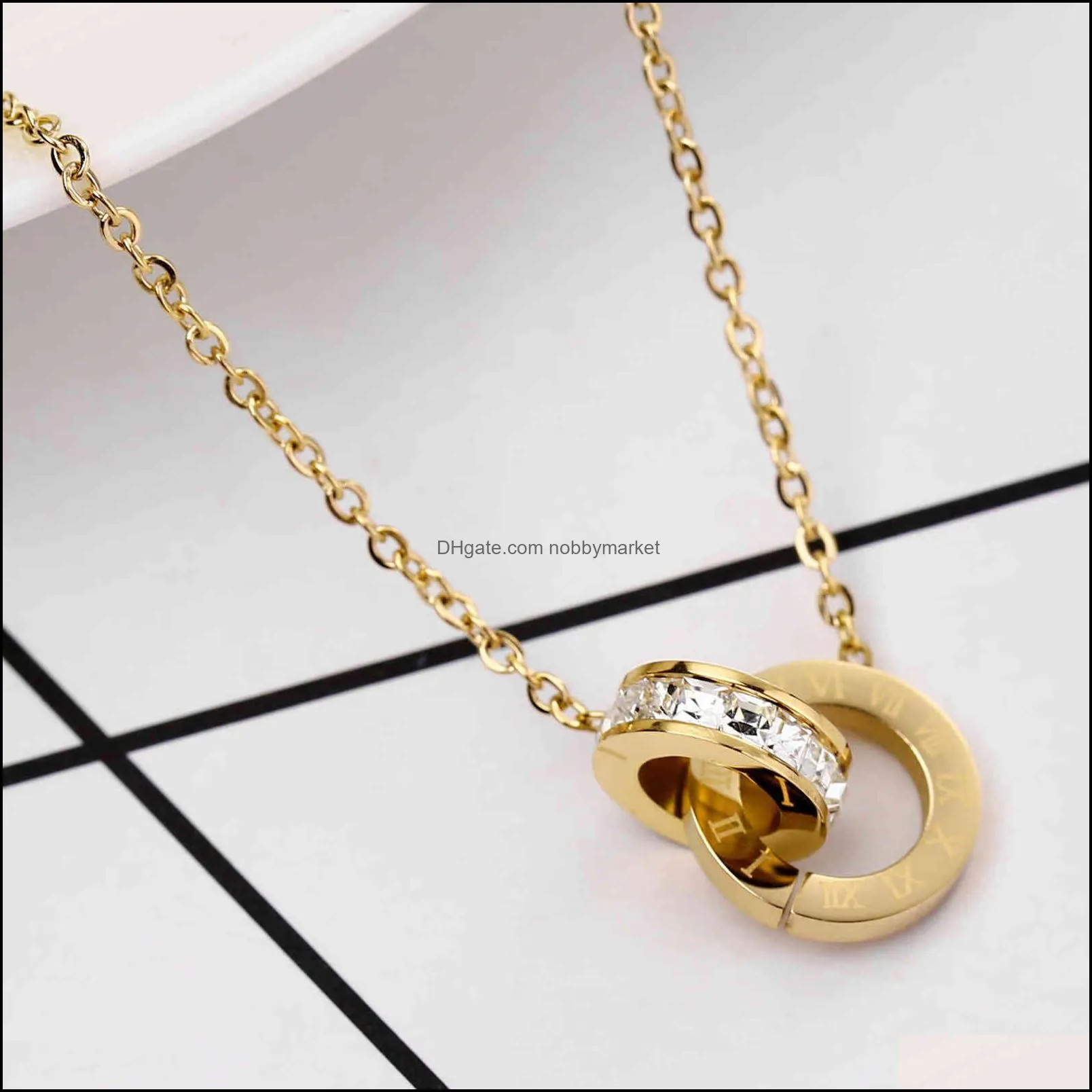 Non fading diamond inlaid titanium steel necklace female ins simple clover student clavicle chain 18K light luxury niche new style