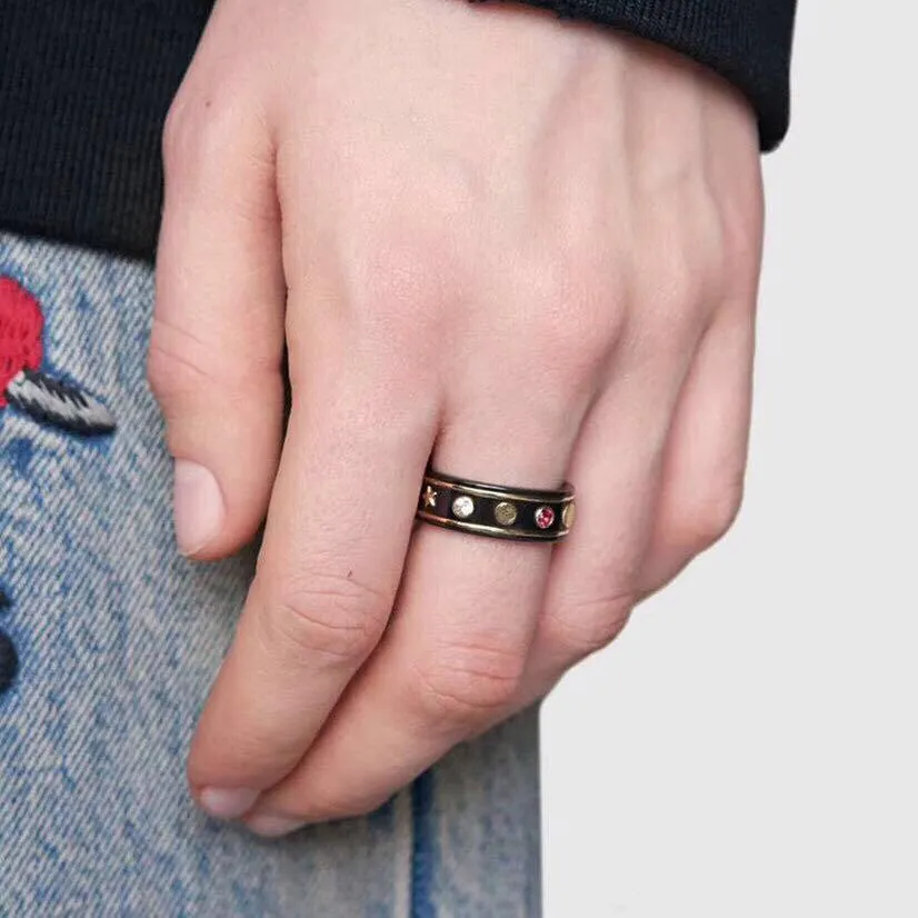 Mode Black Har Stamp Band Ring Bague Anillos Moissanite för Mens och Kvinnor Engagement Bröllop Smycken Lover Gift
