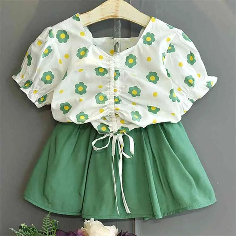 Ensembles de vêtements de costume d'été haut à motif de fleurs + jupe courte 2 pièces vêtements de bébé fille pour enfants 210528