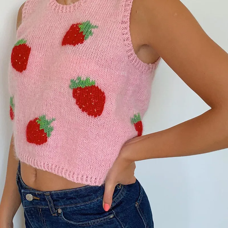 Cute strawberry crop top sweater vest women sleeveless knitted sweater pullovers casual streetstyle short sweater vest jumper 210415