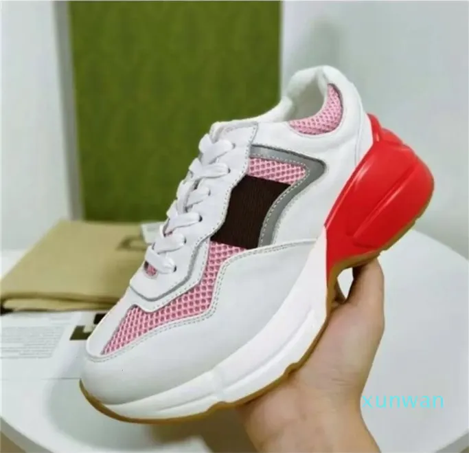 Przypadkowe buty Khaki 2021 Designer Shoes Rhyton Sneakers Beige Men Trenerzy Vintage Luksusowe Chaussures Panie z Pudełko Rozmiar 35-45