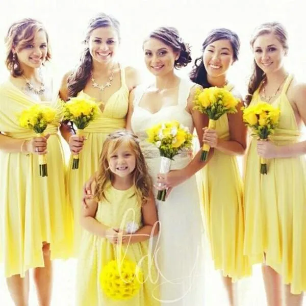 Yellow Short Bridesmaid Dresses 2021 Straps Ruched Pleats Chiffon Custom Made Plus Size Maid of Honor Gown Beach Wedding Guest Party Wear Vestido