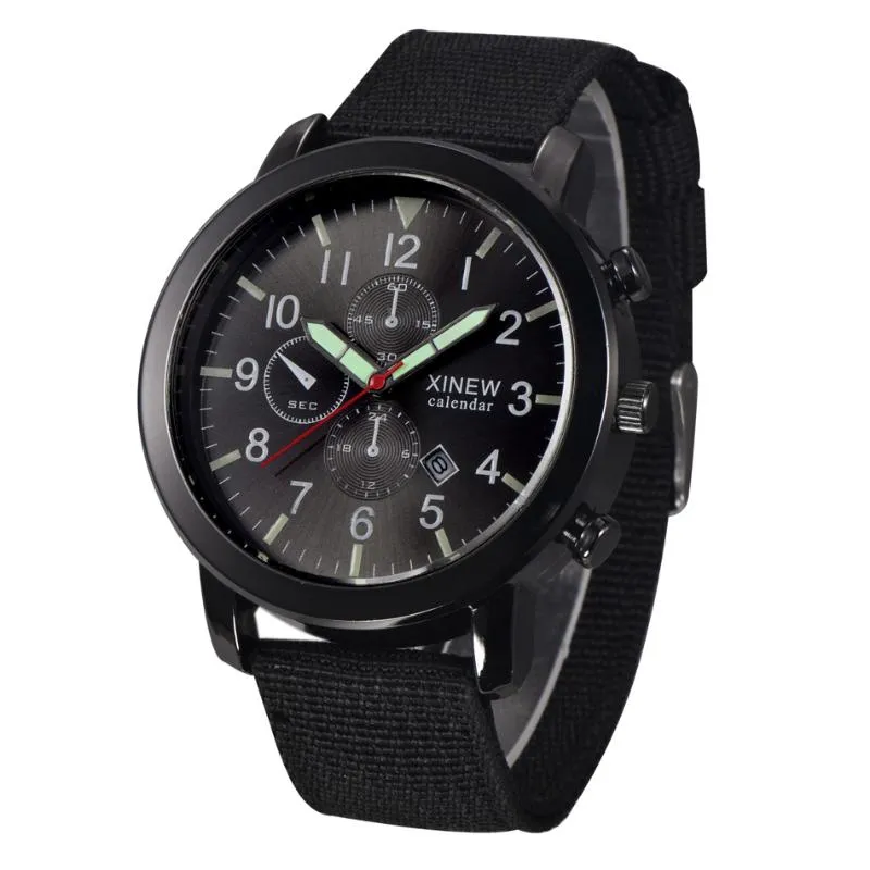 腕時計ロシア軍腕時計男性XI発光ナイロン時計日カレンダーカジュアルクォーツレリーゴ島Masculino Montre Homme Militaire