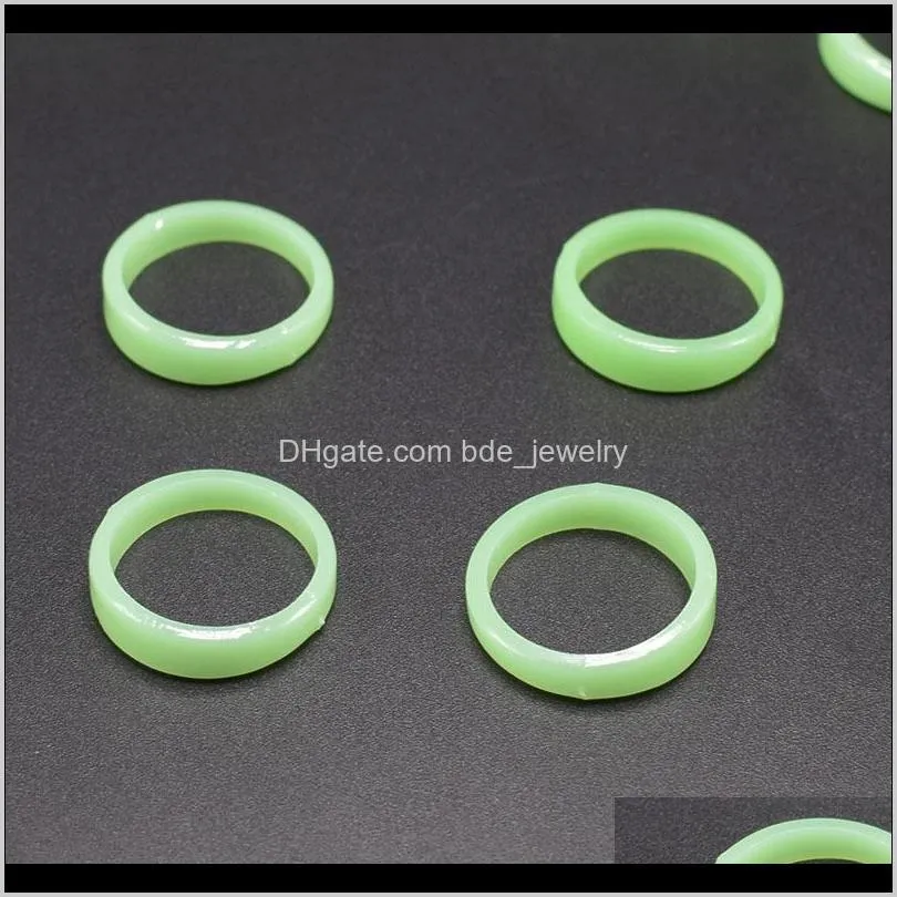 cheapest plastic luminous ring halloween party dance masquerade decoration women band rings plastic green dff0575
