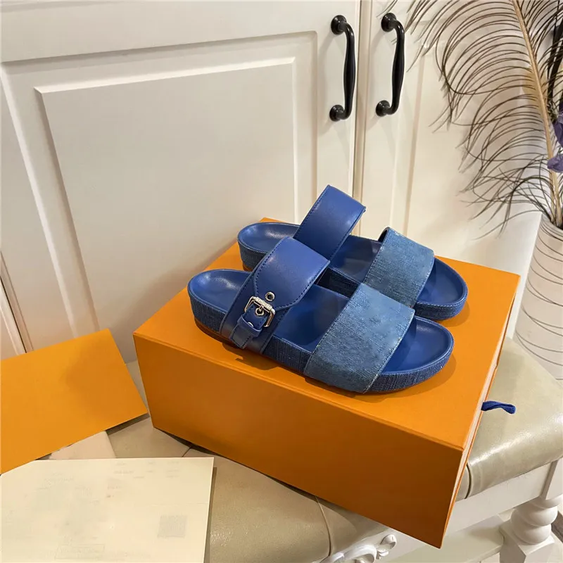 Women Sandal Summer Slippers Slide Bom Dia Flat Mule 1A3R5M Cool Effortlessly Stylish Slides 2 Straps With Adjusted Gold Buckles Sandals Original Box Large Size 35-42