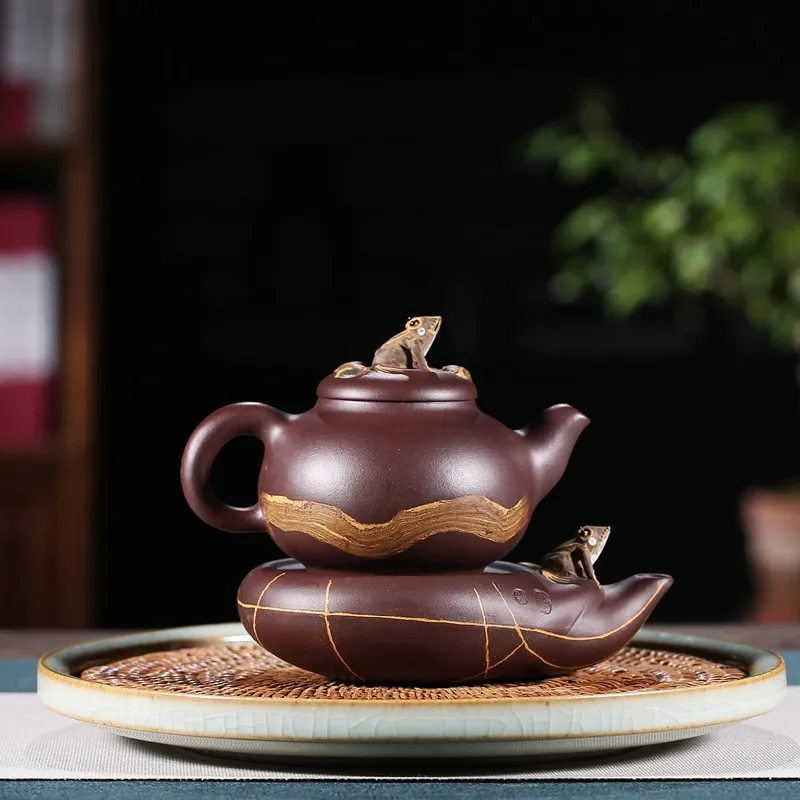 Yixing rekommenderas av den manuella grodan Jade Belt Cover Pot En Pot Pad med liten tekanna Kung Fu te