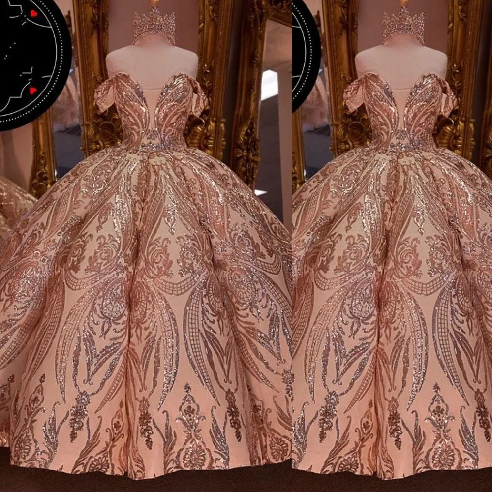 Elegante Quinceanera-Kleider in Roségold mit rosa Pailletten und schulterfreiem Schlüsselloch-Ballkleid in Übergröße mit Pailletten und Spitze für formelle Party-Abschlussball-Abendkleider