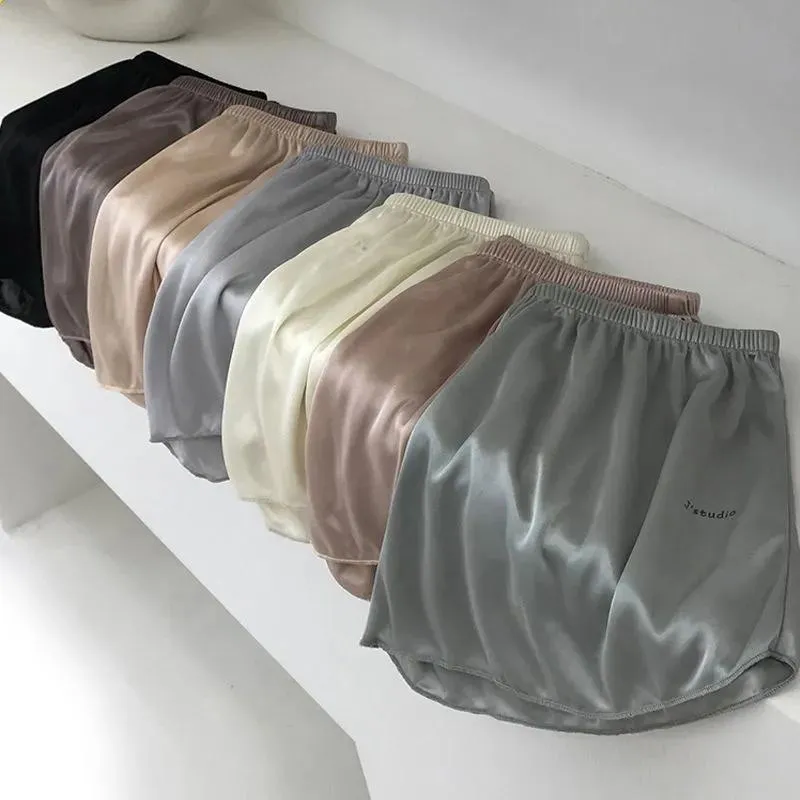 Compra Pantalones Cortos De Mujer Verano Cómodos Sueltos Pantalones Cortos  Mujeres Suave Hielo Seda Seda Ropa Chica Hembra Sexy Jogger Más Tamaño  Barato | Entrega Rápida Y Calidad | Es.Dhgate