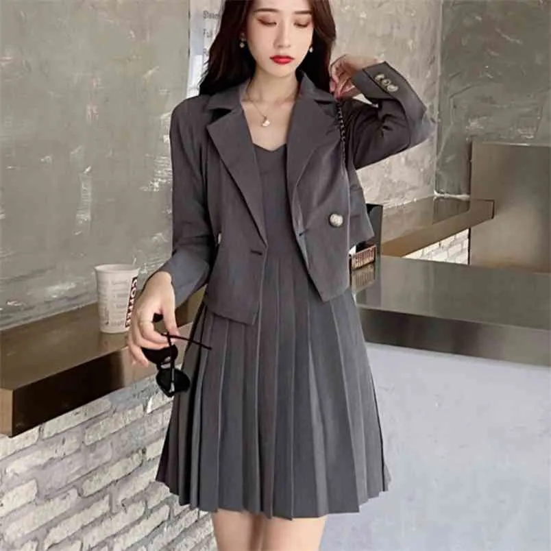 High Quality Autumn Korean Streetwear Two Piece Set Women Crop Top Blazer Jacket Coat + Pleated Dress Suits 2 210514