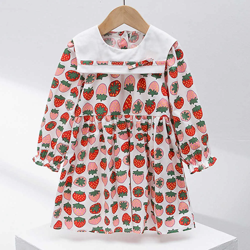 Långärmad prinsessans klänning för tjejer Bomull Jordgubbe Print Sailor Collar Spring Höst Toddler Kläder Fabrikspris Q0716