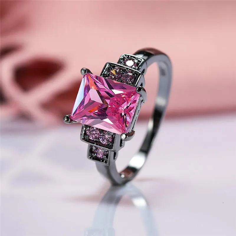 Cluster Rings Cute Romantic Female Pink Stone Ring Vintage Black Gold Wedding For Women Promise Love Square Engagement
