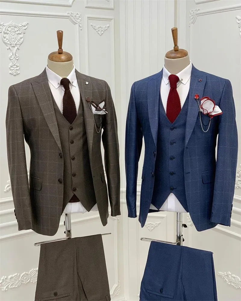 3ピースハンサムな男性のスーツファッション格子縞の結婚式タキシードコート+パンツ+ベストのためのスリムフィット新郎着物