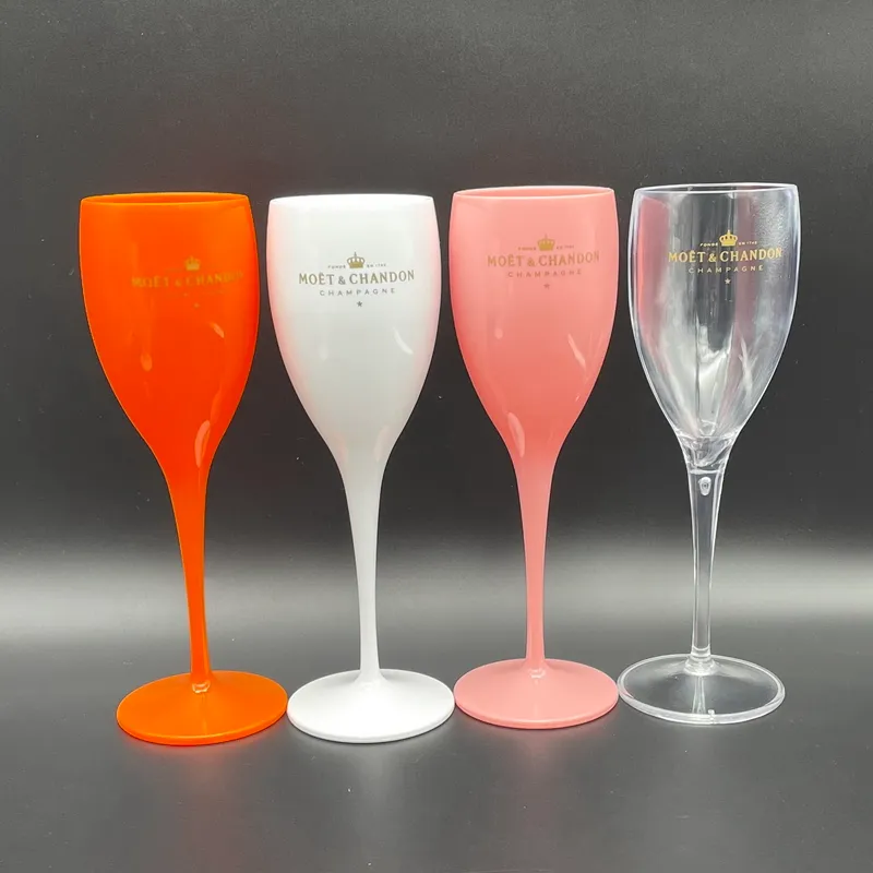 Bicchieri Da Vino Flute Da Champagne In Plastica Da 6,6 €