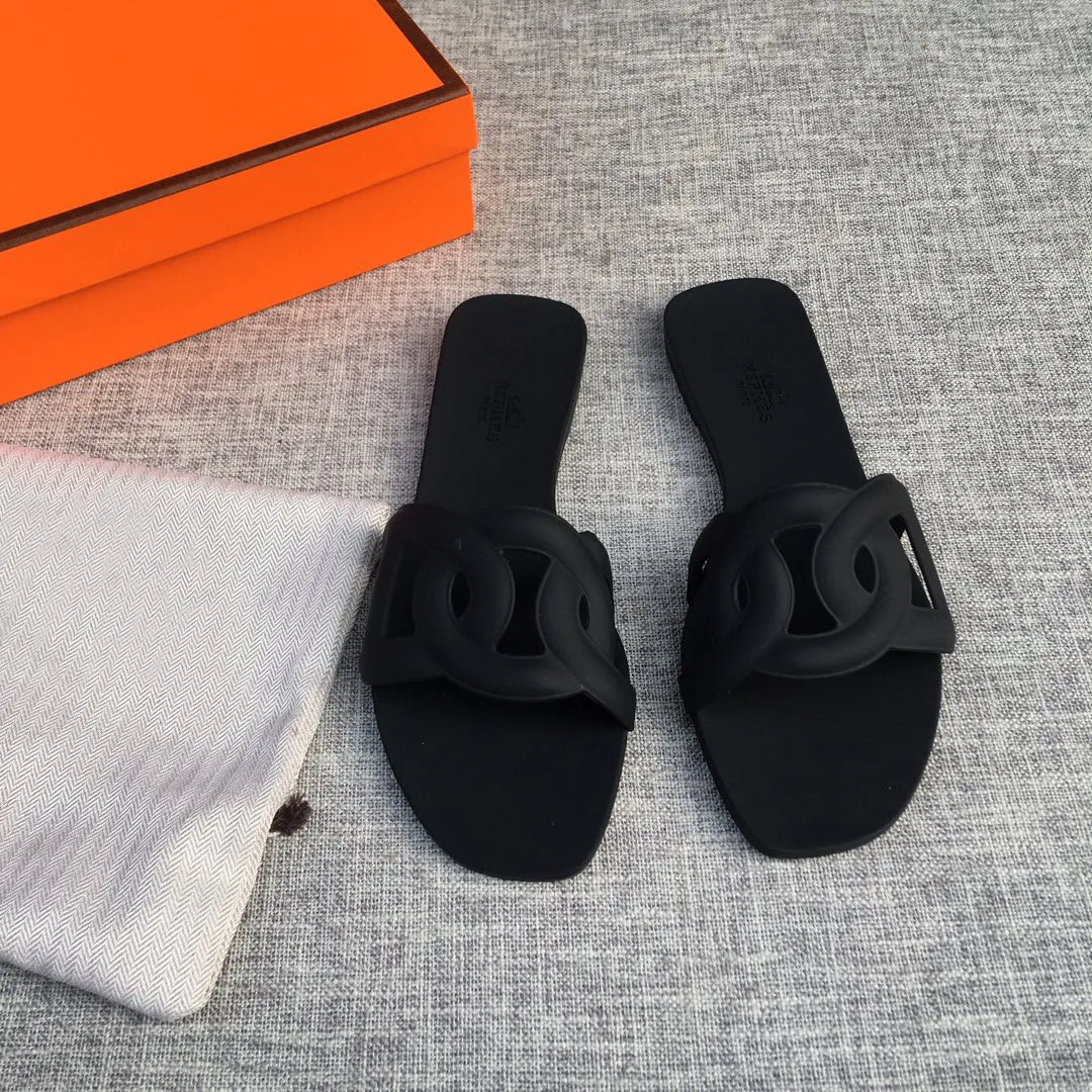 Luxury Designer Chain Slide Sandals For Women Summer Beach Flat Rubber ...