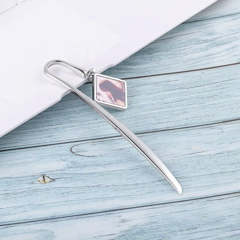 Sublimation Blank Metal Bookmark Favor Diamond Shaped Photo Frame Pendant Creative Festival Gift for Student