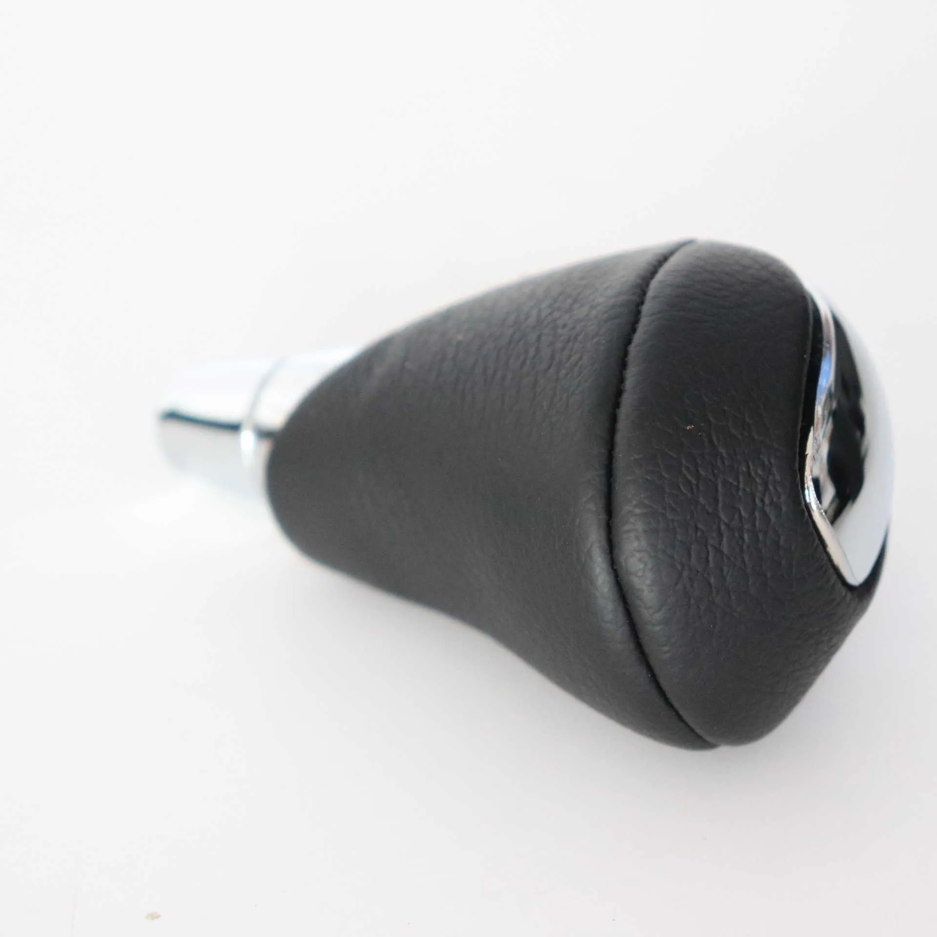 Black Chrome & Leather Gear Shift Knob For Lexus/Toyota - 8mm Thread (M8 X 1.25)