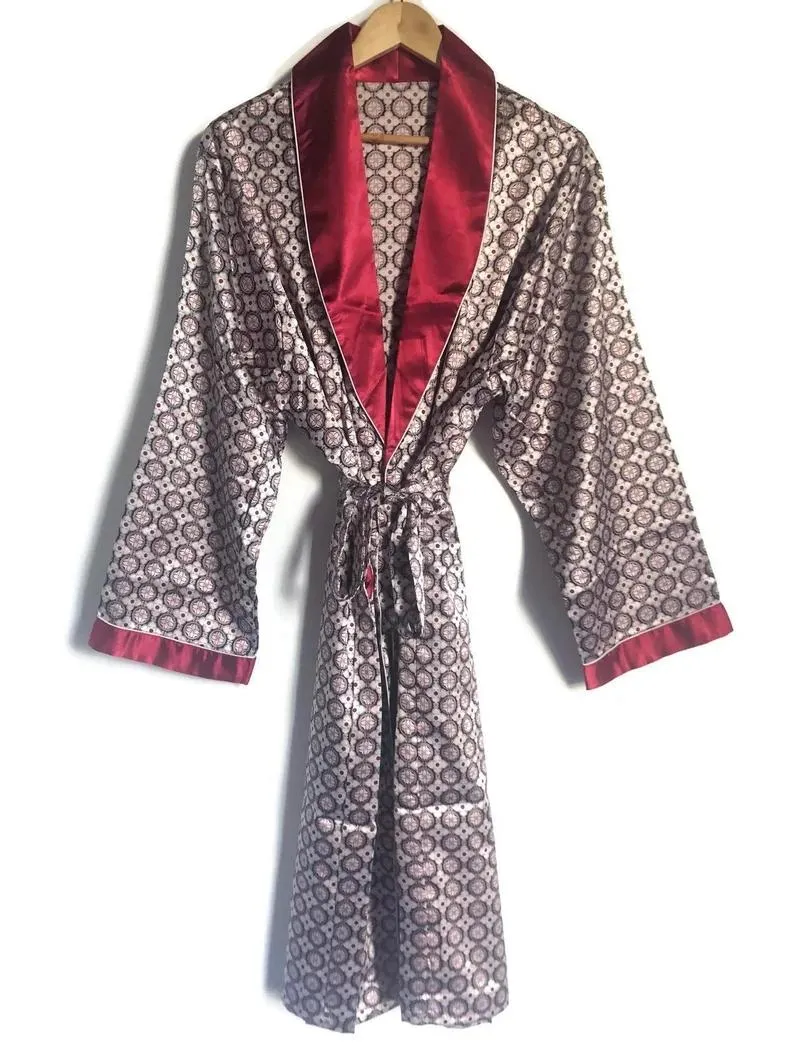 Męska robota śmieszna męska | Palenia Kurtka Boho Dressing Suknia Retro 1970 Styl Vintage Styl 70s Wzór Satyna Jedwabista Loungewar Housecoat Prezent