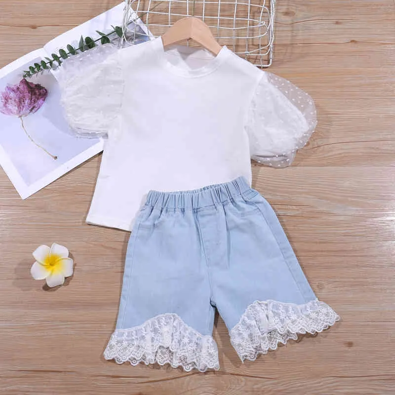 Summer Girl Clothing Sets Fashion Children Clothes Bubble Sleeve Top +Lace Stitching Denim Shorts 2Pcs Toddler Kids Outfits 210515