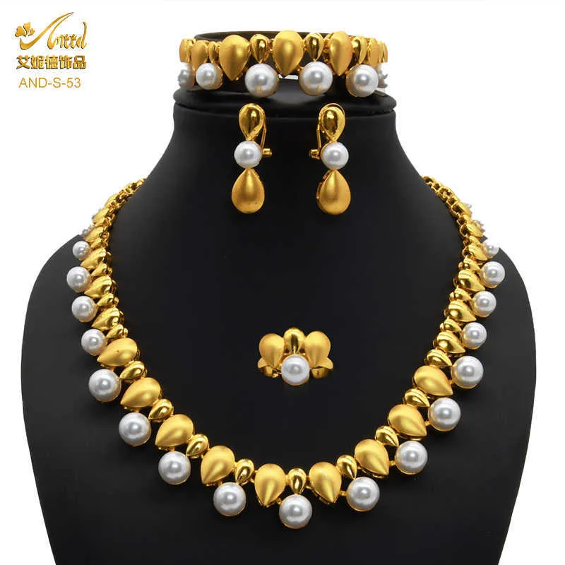 Pearl African Set Smycken Bridal Brasilianska Indiska Halsband Ringar Kostym Party Guldpläterad Kvinnor Dubai Smycken Set för Bröllop H1022