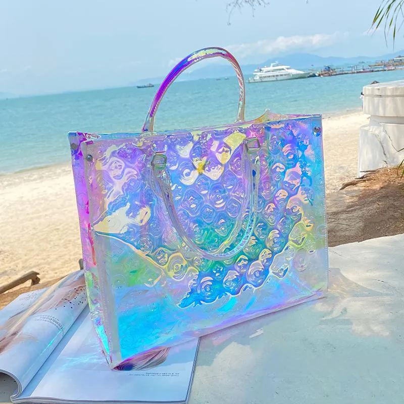 Bolsos de hombro Bolso de compras colorido Tote 2021 Arco iris mágico Playa portátil Láser transparente Verano Mujer