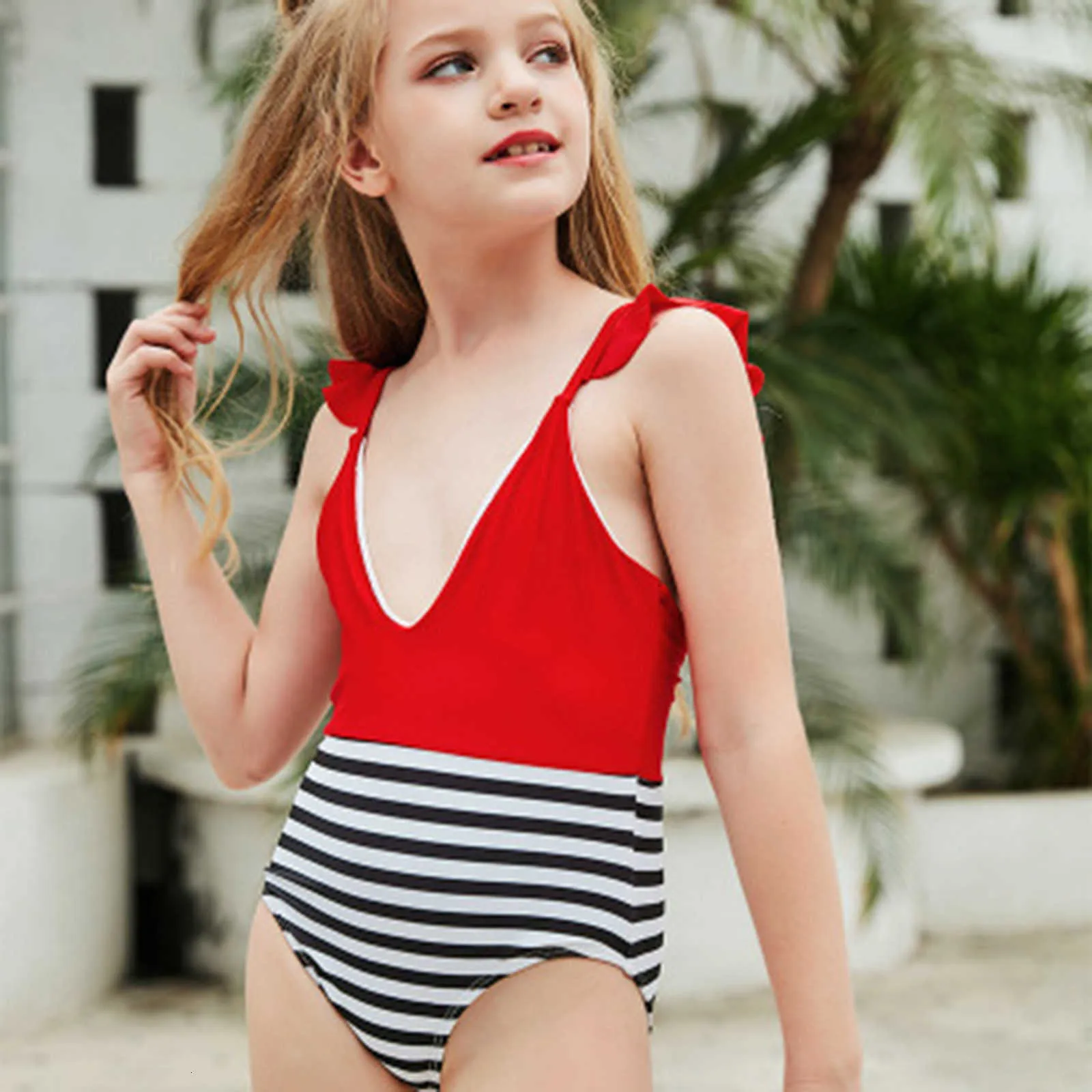 Summer Children Swimwear Vacation Leisure Stitching Color Wear Suspenders  Ruffled V Neck Red Striped Black And White Bikini Suit From 7,1 €