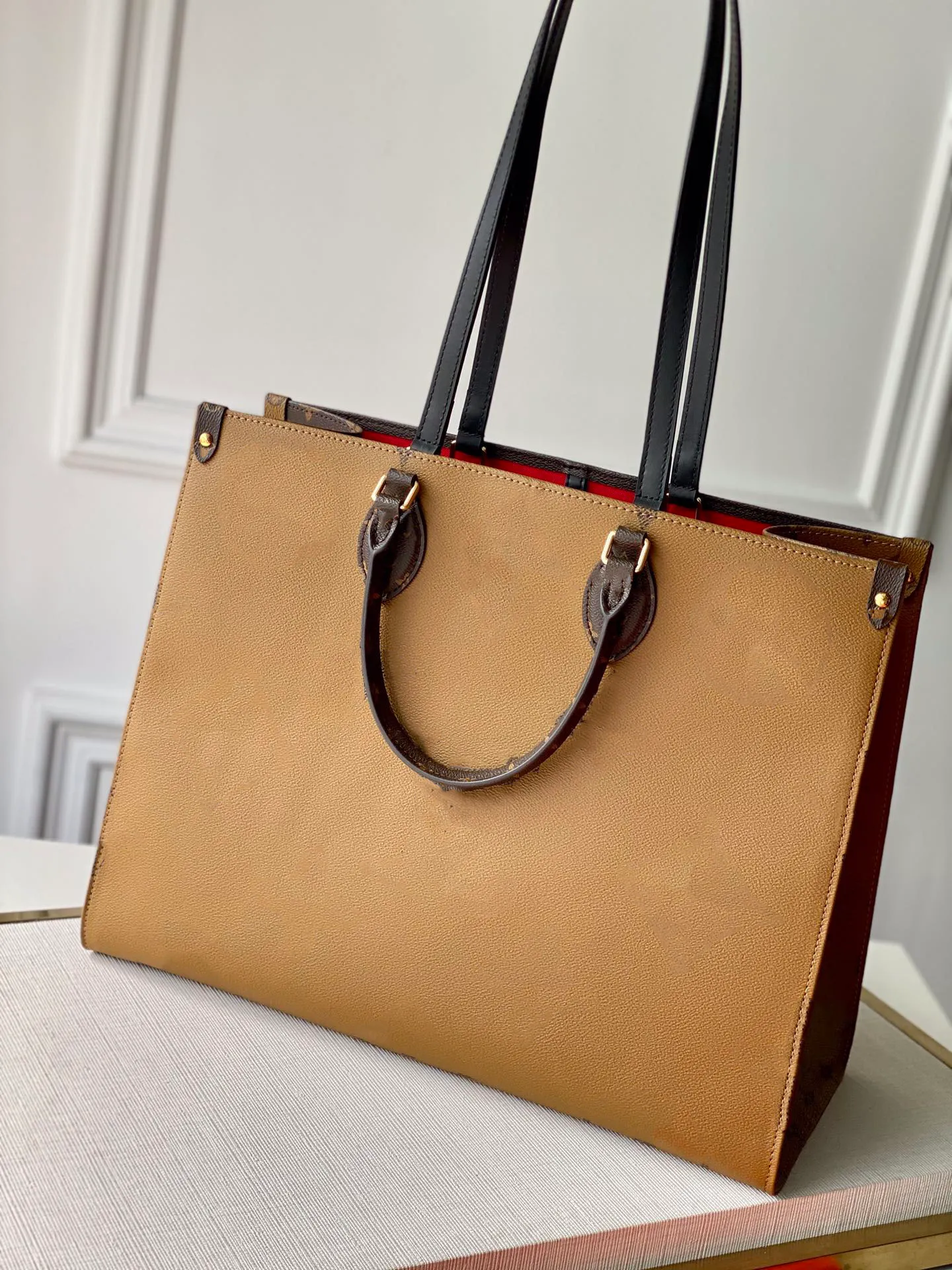 2022 Yeni Lüks Tasarımcı Deri Çanta Yüksek kaliteli üst düzey çanta alışveriş çantası düşük fiyat perakende ve toptan 45320