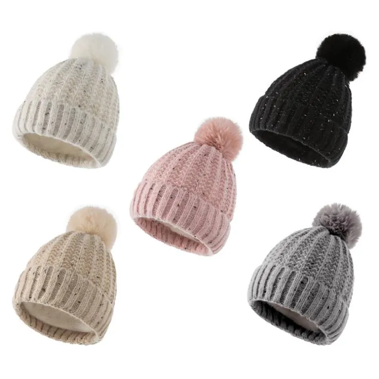 Warme Winter-Partymütze, dicker Zopfmuster-Faux-Fuzzy-Pelz-Pom-Totenkopf-Mütze, mit Fleece gefütterte Manschettenmütze für Damen