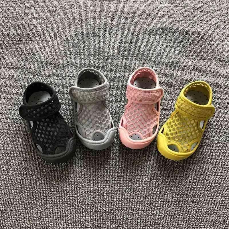 Boddler Sandały Baby Sandały Chłopcy Dziewczyny Lato Casual Sport Sandały Plażowe Kids Mesh Hollow Out Płaski PVC Soft Sole Buty 210713