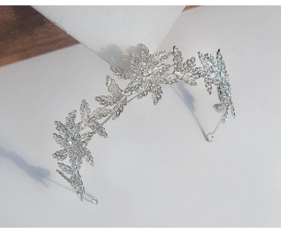 H￥rklipp Barrettes br￶llop brudtillbeh￶r prinsessan krona f￶r kvinnor eleganta blommor tiaras hoop modetestones kristallhuvudbonad