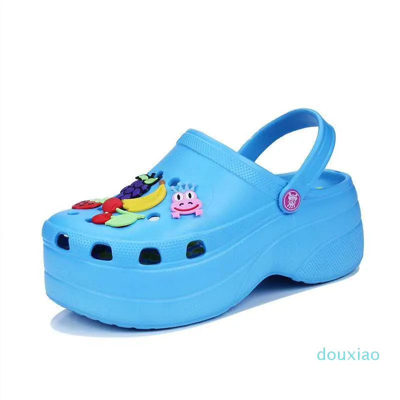 USA Africa Hurtsale Hurtowa platforma na wysokim obcasie Eva Lady Girl Garden Shoe But plażowy Sandał Sandał Kobieta Clog