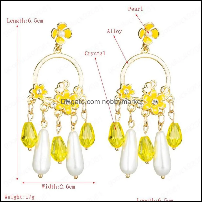 Vintage Simulated Pearl Flower Dangle Earrings for Woman Elegant Hand Made Crystal Statement Drop Earrings Woman Party Brincos