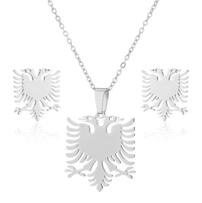 Pendentif Colliers Punk Forme de drapeau albanais fournit un collier d'oiseau à double tête à la mode pour les touristes féminins200o