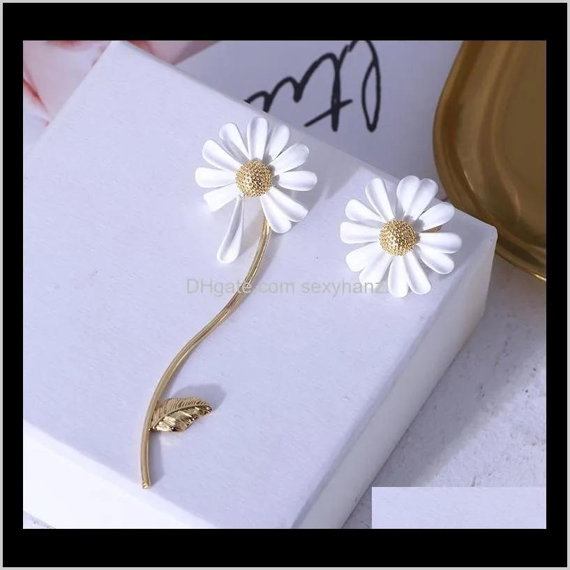 luxury designer jewelry women necklace white daisy pendant necklaces fashion flower wedding jewelry sets copper with gold plated