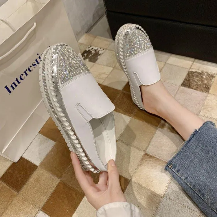 Vrouwelijke schoenen Med Slippers Casual Glitter Slides Loafers Platform SHOSE VROUWEN COVER TOE 2021 Luxe zomergelei Flat Soft