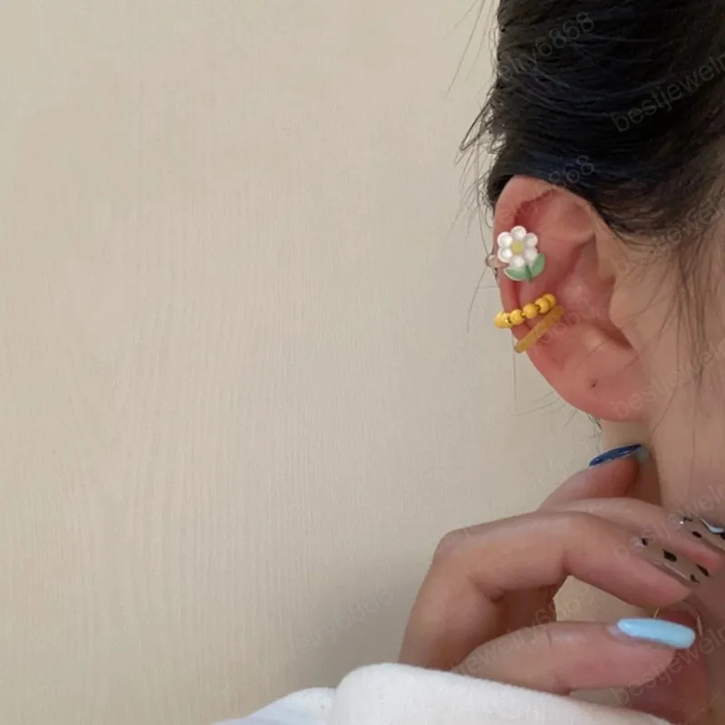 3 Sztuk Korea Cukierki Kolor Żywicy Geometryczny Kwiat Okrągły Układ Mankiet Mankiet Proste C-Kształt Ear Clip Earring Dla Kobiet Biżuteria Ślubna