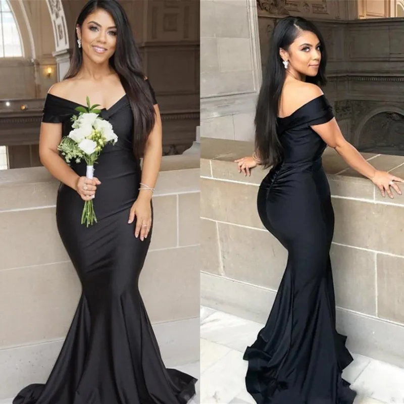 Black Mermaid Long Bridesmaid Dresses 2021 Plus Storlek av axelgolvlängd Trädgård Maid of Honor Wedding Party Guest Gown