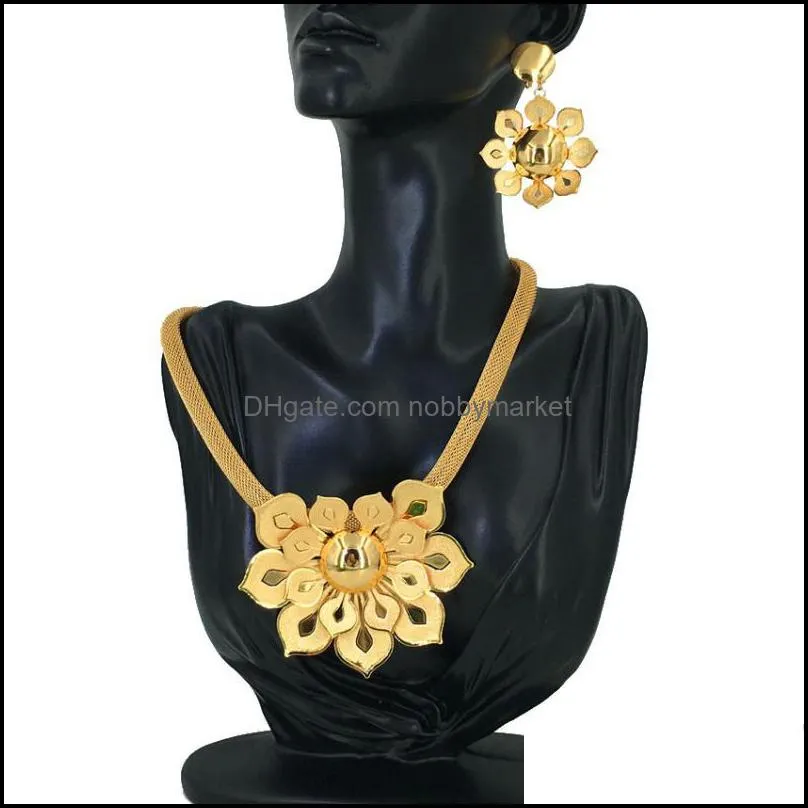 Kolczyki Naszyjnik Zestawy Biżuterii Mejewelry Moda Dubai Goldplated Set dla Kobiet Big Flower Engagement Party FHK12175 Drop Dostawa 2021 VW