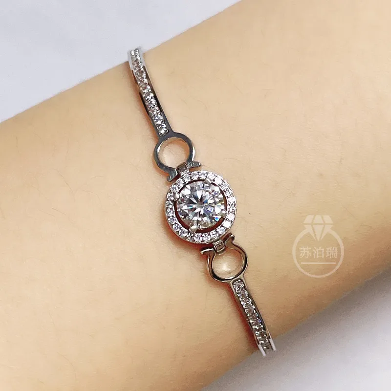 Real Moissanite Bractelet 1-2CT Лабораторная лаборатория Diamond Gemstone Регулируемый браслет 925 серебряные свадебные украшения для женщин на день рождения подарок подарок