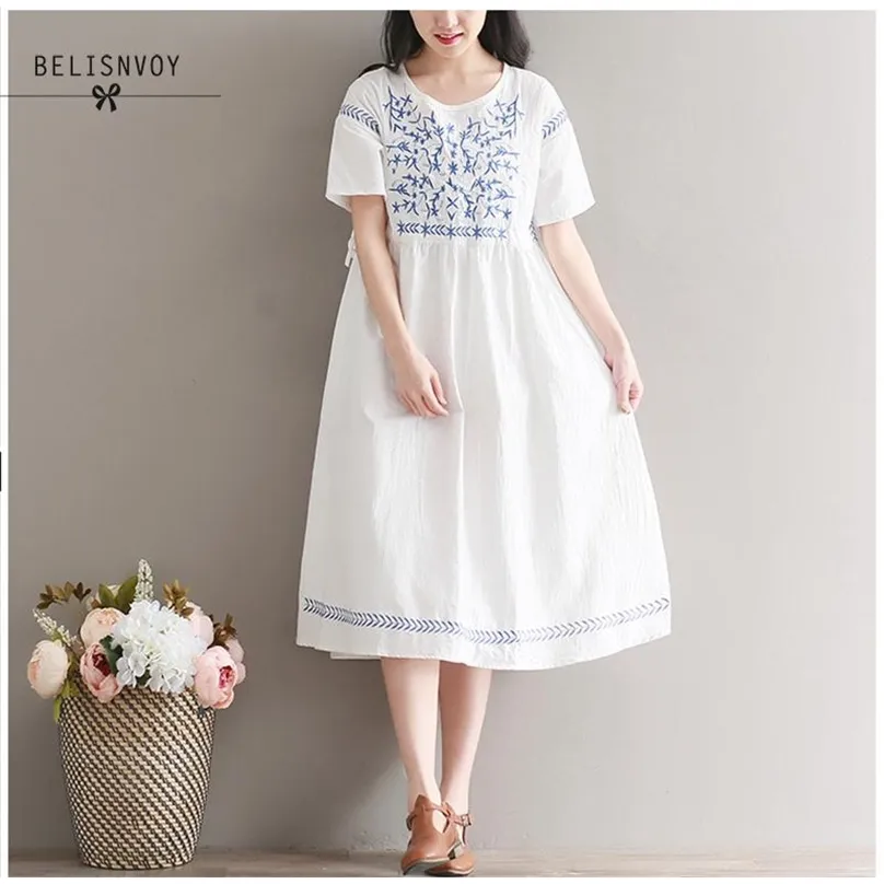 Japońska Mori Girl Summer Women White Dress Bawełniana Pościel Casual Loose Midi Elegancki Kwiatowy Haft Vintage Słodkie 210520