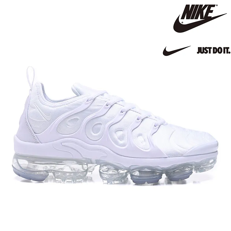 Nike white vapormax men store